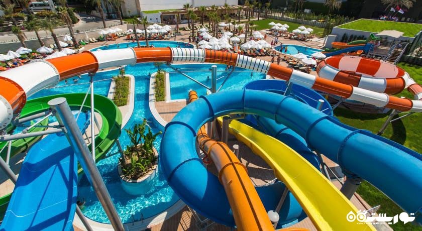 سرسره های  پارک آبی هتل شروود